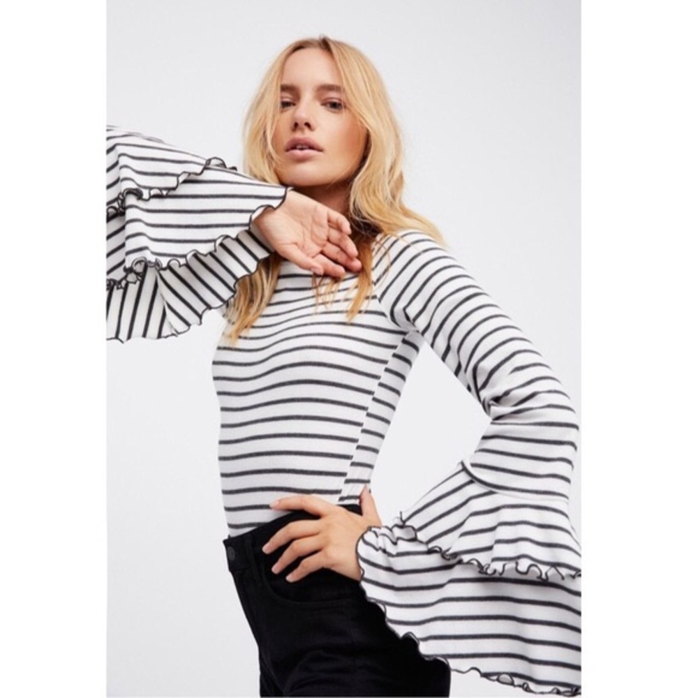 Free people good find bell sleeve tee